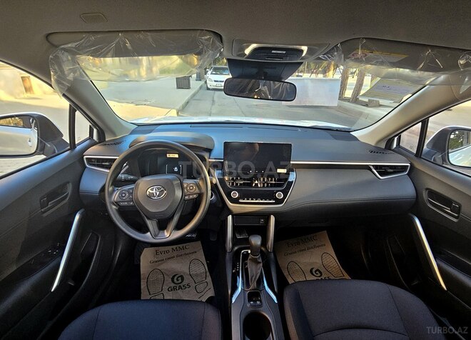 Toyota Corolla Cross 2025, 0 km - 2.0 l - Bakı