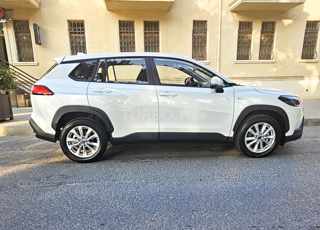 Toyota Corolla Cross 2025, 0 km - 2.0 l - Bakı