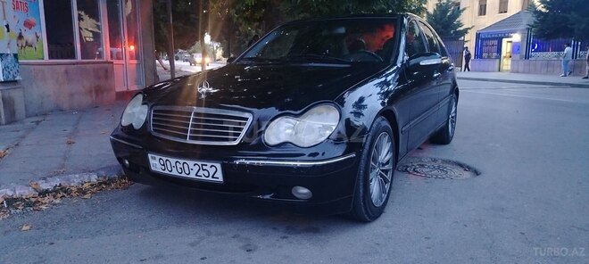 Mercedes C 320 2001, 322,000 km - 3.2 л - Xaçmaz