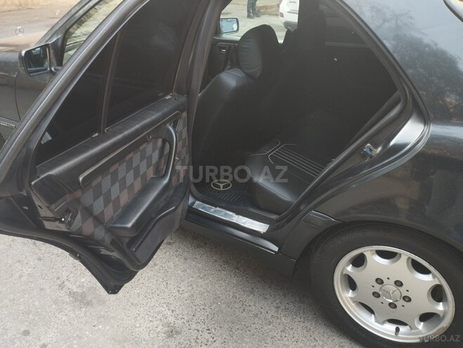 Mercedes C 180 1995, 347,000 km - 1.8 l - Bakı