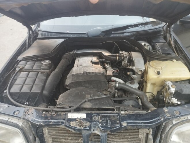 Mercedes C 180 1995, 347,000 km - 1.8 l - Bakı