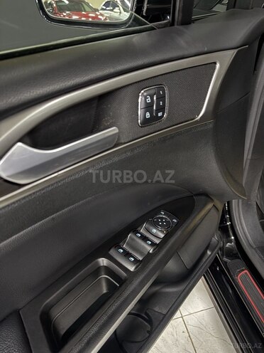 Ford Fusion (North America)-12
