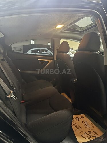 Hyundai Elantra 2013, 273,070 km - 1.8 l - Sumqayıt