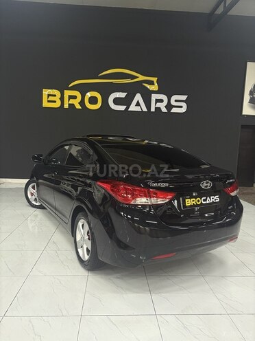Hyundai Elantra 2013, 273,070 km - 1.8 l - Sumqayıt