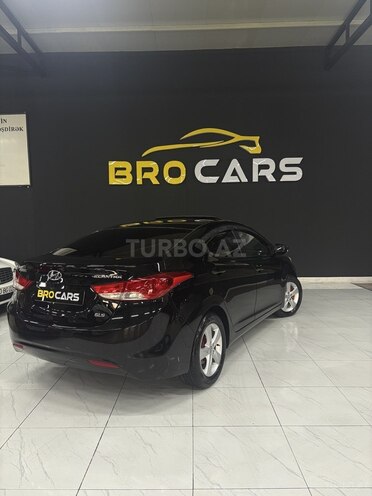 Hyundai Elantra 2013, 273,070 km - 1.8 l - Sumqayıt