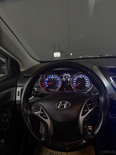 Hyundai Elantra 2013, 273,070 km - 1.8 l - Sumqayıt