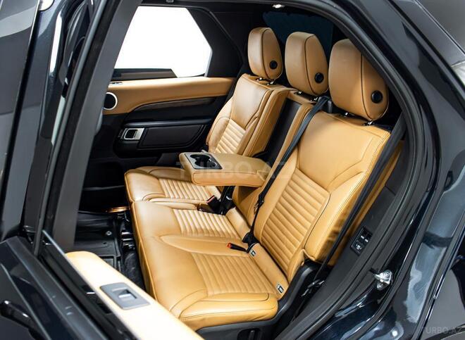 Land Rover Discovery-10