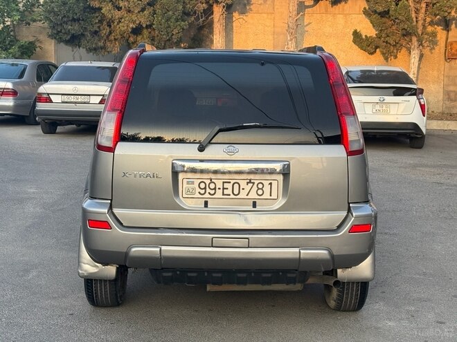 Nissan X-Trail 2001, 275,000 km - 2.0 l - Bakı