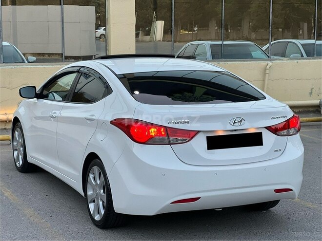 Hyundai Elantra 2013, 310,000 km - 1.8 l - Sumqayıt