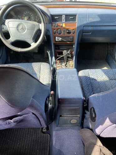 Mercedes C 200 1995, 472,000 km - 2.0 л - Bakı