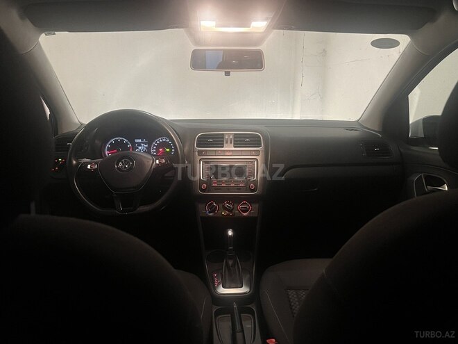 Volkswagen Polo 2019, 138,000 km - 1.6 l - Bakı