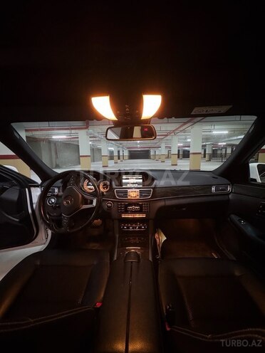 Mercedes E 220 d 2014, 219,000 km - 2.2 l - Bakı