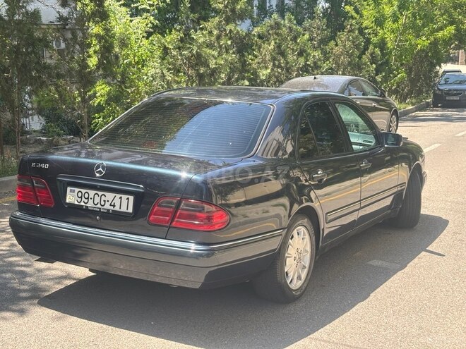 Mercedes E 240 1997, 318,000 km - 2.4 l - Bakı