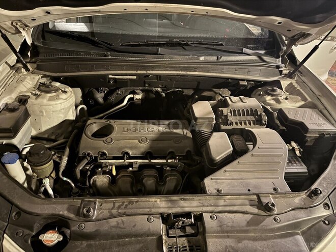Hyundai Santa Fe 2011, 134,000 km - 2.4 л - Tovuz