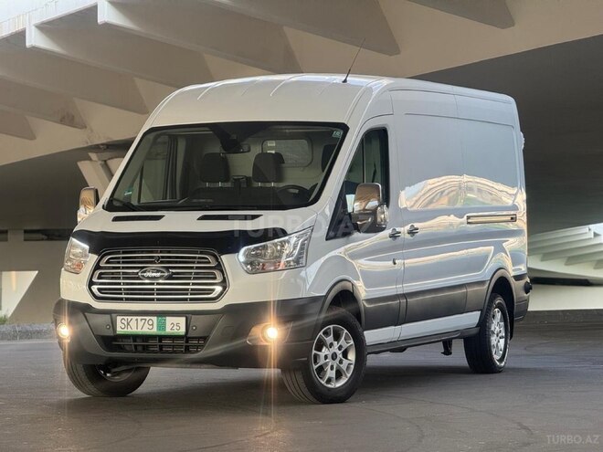 Ford Transit-4
