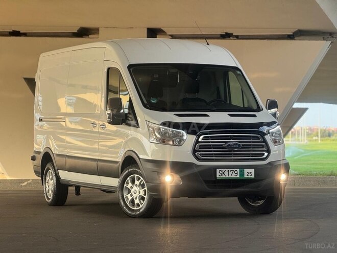 Ford Transit-3
