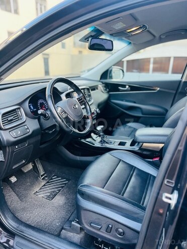 Kia Sorento 2018, 175,000 km - 2.0 l - Bakı