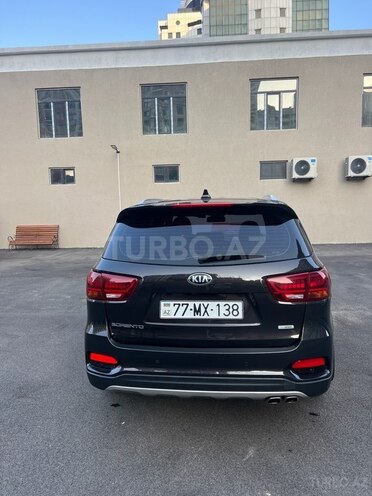 Kia Sorento 2018, 175,000 km - 2.0 l - Bakı