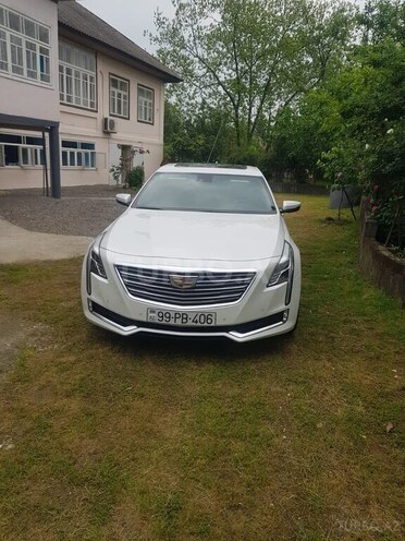 Cadillac CT6-1