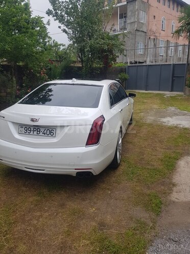Cadillac CT6-8