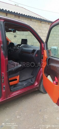 Mercedes Vito 112 2003, 847,190 km - 2.2 l - Quba