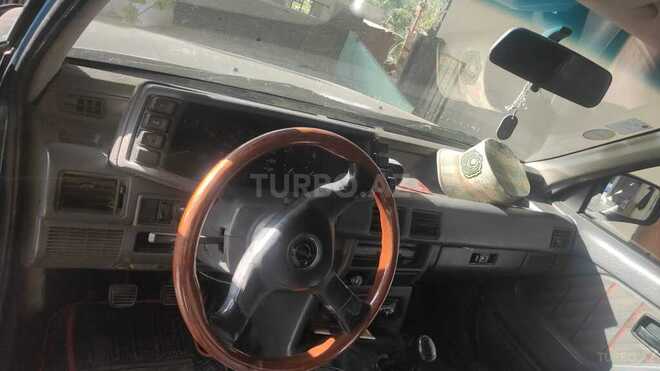 Opel Frontera 1997, 120,000 km - 2.0 l - Biləsuvar