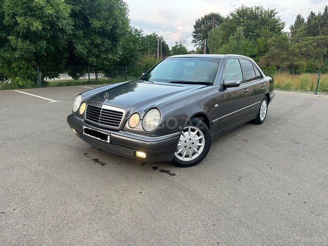 Mercedes E 230 1997, 430,000 km - 2.3 l - Masallı