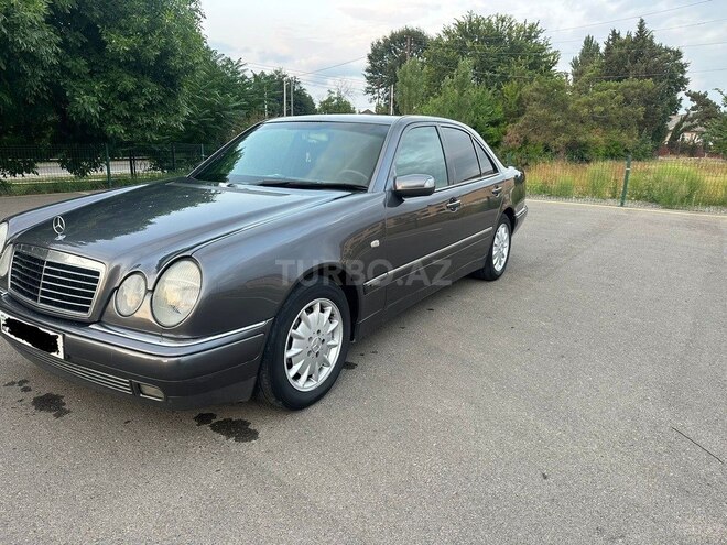 Mercedes E 230 1997, 430,000 km - 2.3 l - Masallı