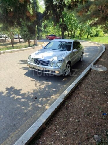 Mercedes E 220 d 2003, 426,000 km - 2.2 l - Gəncə