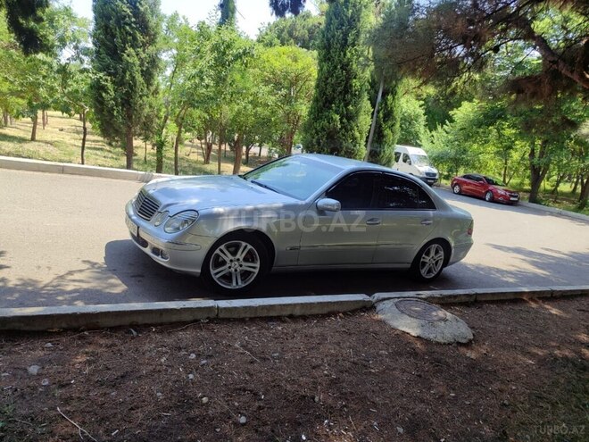 Mercedes E 220 d 2003, 426,000 km - 2.2 l - Gəncə