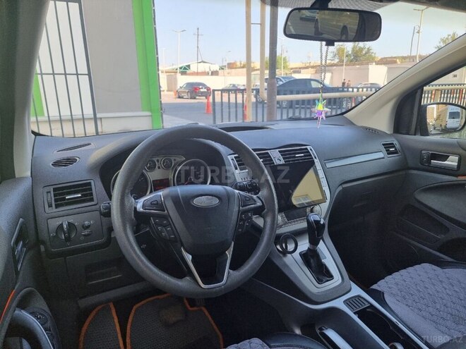 Ford Kuga 2010, 193,000 km - 2.5 l - Bakı
