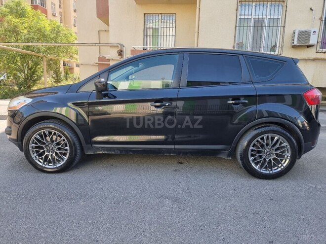 Ford Kuga 2010, 193,000 km - 2.5 l - Bakı