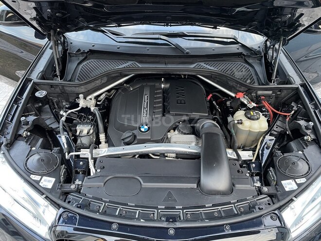 BMW X5 2016, 143,079 km - 3.0 л - Oğuz