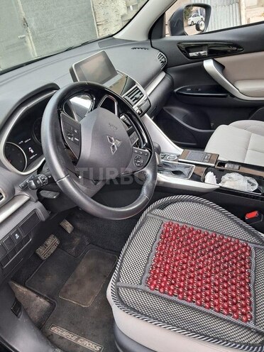 Mitsubishi Eclipse Cross 2018, 148,000 km - 1.5 l - Bakı