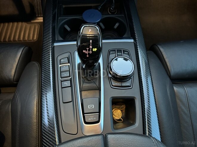 BMW X5 2016, 143,079 km - 3.0 л - Oğuz