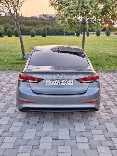 Hyundai Elantra 2017, 114,000 km - 2.0 l - Bakı
