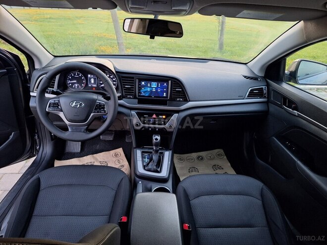 Hyundai Elantra 2017, 114,000 km - 2.0 l - Bakı