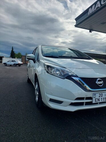 Nissan Note-5