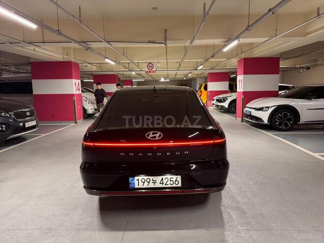 Hyundai Grandeur-6