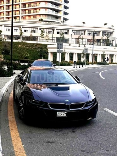 BMW i8 2019, 72,000 km - 1.5 l - Bakı