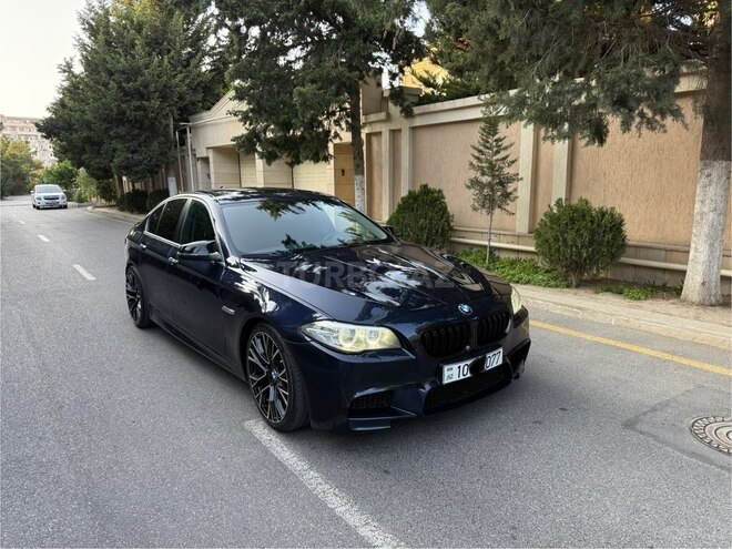 BMW 520 2014, 199,880 km - 2.0 л - Bakı