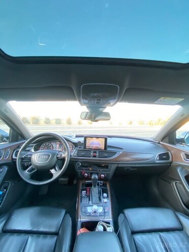Audi A6-2