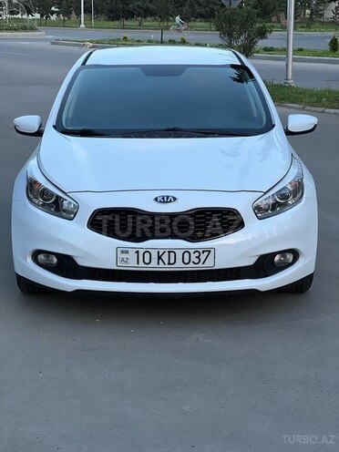 Kia Ceed 2012, 254,000 km - 1.4 l - Mingəçevir