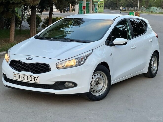 Kia Ceed 2012, 254,000 km - 1.4 l - Mingəçevir