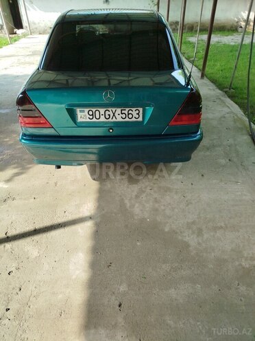 Mercedes C 180-3