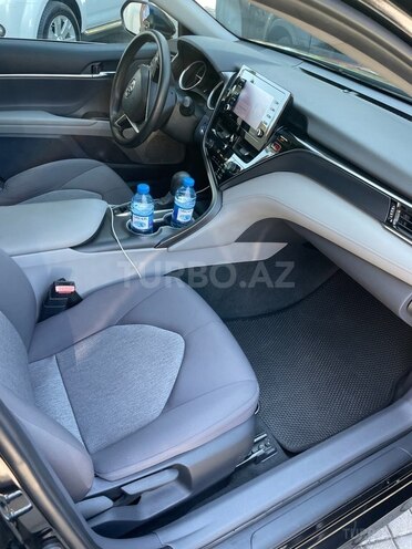 Toyota Camry-6