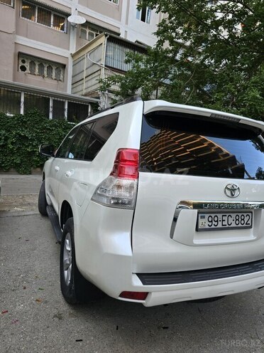 Toyota Land Cruiser Prado 2013, 194,000 km - 2.7 л - Bakı