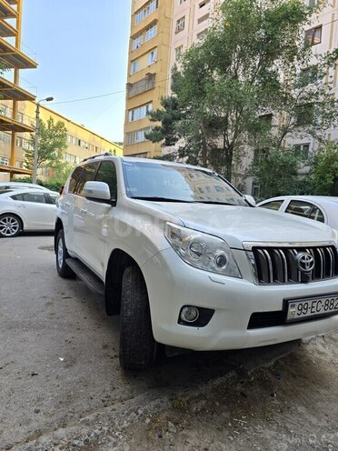 Toyota Land Cruiser Prado 2013, 194,000 km - 2.7 л - Bakı