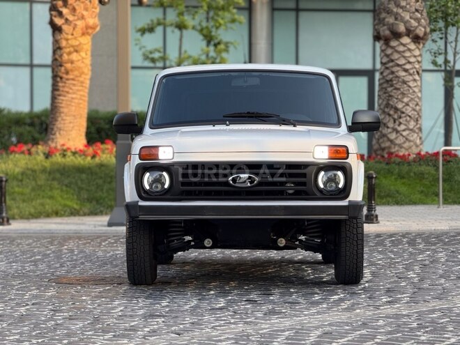 LADA (VAZ) Niva 2024, 10,000 km - 1.7 l - Bakı