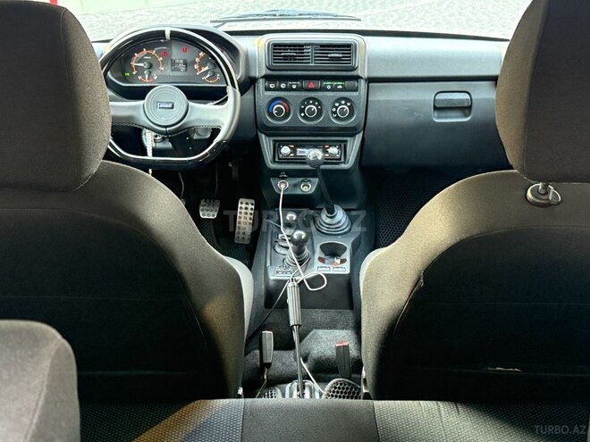 LADA (VAZ) Niva 2024, 10,000 km - 1.7 l - Bakı